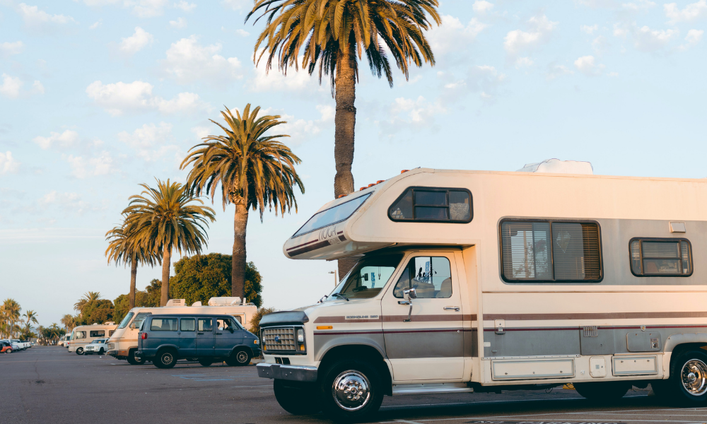 ¿Cómo asegurar caravanas y autocaravanas